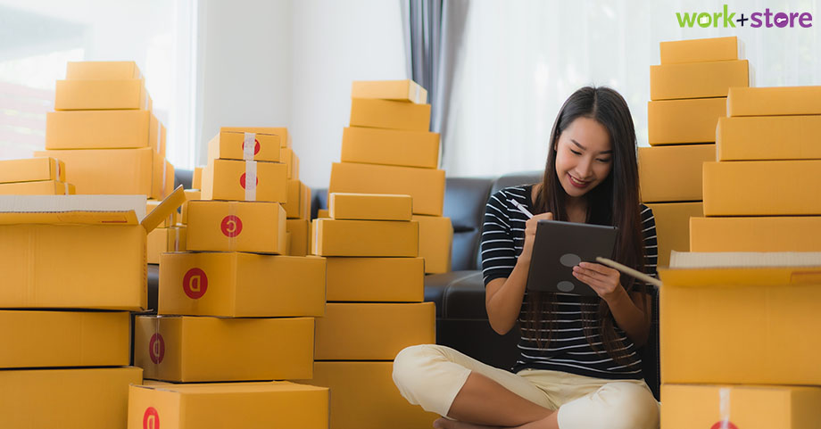 E-commerce storage space for business