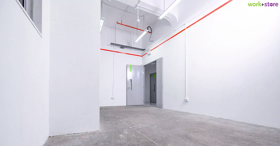 Warehouse storage rental size of the warehouse